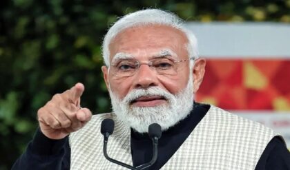 ধর্ষকের পাশে দাঁড়িয়েছে সরকার! আরজি কর টেনে মমতাকে বেনজির আক্রমণ মোদির, তোলপাড় রাজ্য