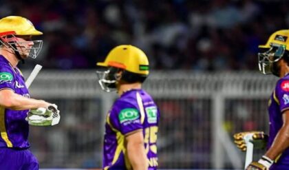 নাইট শিবিরে চরম অস্থিরতা! রাহানের অগ্নিপরীক্ষায় কাঁটা ঘরের ছেলে শামি, ইডেনে লড়ছে কলকাতা