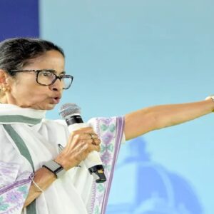 ৩০০০ টাকার প্রতিশ্রুতি আসলে ‘ভাঁওতা’! মোদী-শাহকে হুঁশিয়ারি দিয়ে আসানসোলে কী কী বললেন তৃণমূল সুপ্রিমো?