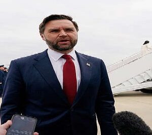 খালি হাতে ফিরছেন জেডি ভ্যান্স! পারমাণবিক অস্ত্র নিয়ে আমেরিকার শর্ত ওড়াল ইরান, ফের যুদ্ধের দামামা?