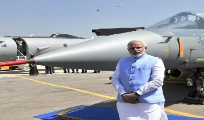 মেড ইন ইন্ডিয়া রাফাল? ফরাসি বিমানে বসবে দেশি ক্ষেপণাস্ত্র! বায়ুসেনার শক্তিবৃদ্ধিতে ঐতিহাসিক সিদ্ধান্ত কেন্দ্রের