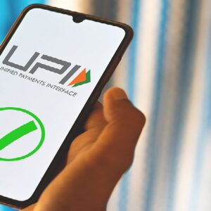 ভুল করে অন্যকে টাকা পাঠিয়ে মাথায় হাত? পেমেন্ট ফেরত পেতে দ্রুত করুন এই কাজ