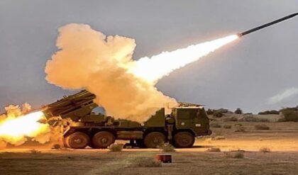 আকাশ থেকে অগ্নীবর্ষণ! ভারতীয় সেনার হাতে আসছে ‘ফায়ার অ্যান্ড ফরগেট’ মিসাইল ধ্রুবস্ত্র!