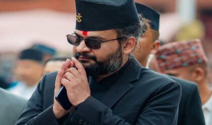 নেপালের ‘জেন-জি’র জয়! বালেন শাহের সমালোচনায় গ্রেফতার রোশন পোখরেল অবশেষে মু