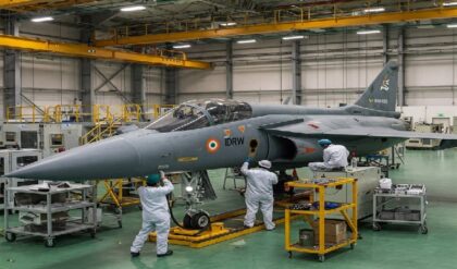 ড্রাগন-পাক সীমান্তে বাড়বে তেজাসের শক্তি! ইঞ্জিন রক্ষণাবেক্ষণে বিদেশের ওপর নির্ভরতা ঘোচাল ভারত