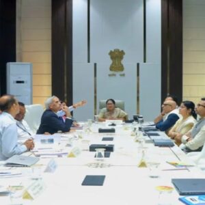 দিল্লিতে যাতায়াতের মহাবিপ্লব! ডিসেম্বরেই খুলছে দোতলা ফ্লাইওভার, মেট্রোর নয়া করিডোর নিয়ে বড় ঘোষণা রেখা গুপ্তার