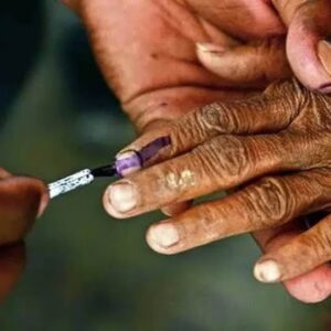 “বাংলায় শুরু হয়ে গেল ‘হোম ভোটিং'”-আপনিও কি বাড়িতে বসে ভোট দিতে পারেন?