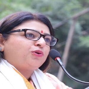 তৃণমূলের সন্ত্রাস বনাম পুলিশের নিষ্ক্রিয়তা! এন্টালিতে আক্রান্ত হয়ে সটান সিইও অফিসে বিজেপি প্রার্থী প্রিয়াঙ্কা