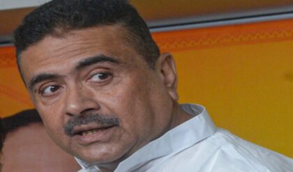 ভোটের মুখে ইডির ‘চরম মরিয়া’ রূপ! আই-প্যাক ডিরেক্টরের গ্রেফতারি নিয়ে বিস্ফোরক তৃণমূল, মুখ খুললেন বিরোধী দলনেতা