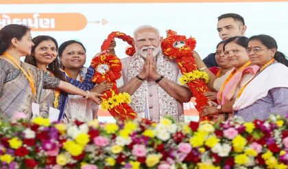 “নারী শক্তির জয়জয়কার!” জনগণনার আগেই মহিলা সংরক্ষণ কার্যকর করতে সংবিধান সংশোধন করছে কেন্দ্র