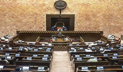 অঙ্ক নয়, লড়াই হবে আদর্শের! হরিবংশের বিরুদ্ধে মনোজ ঝাকে দাঁড় করানোর পথে ইন্ডিয়া জোট অঙ্ক নয়, লড়াই হবে আদর্শের! হরিবংশের বিরুদ্ধে মনোজ ঝাকে দাঁড় করানোর পথে ইন্ডিয়া জোট