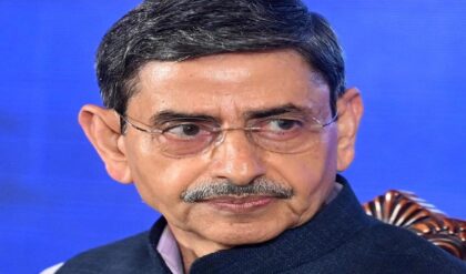 “বাংলার গৌরব উদ্ধার করতে হবে!” উৎসবের দিনেও রাজ্যপালের মুখে ‘অন্য’ সুর, অস্বস্তিতে শাসকদল? “বাংলার গৌরব উদ্ধার করতে হবে!” উৎসবের দিনেও রাজ্যপালের মুখে ‘অন্য’ সুর, অস্বস্তিতে শাসকদল?