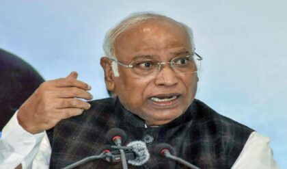 মহিলা বিলে মোক্ষম প্যাঁচ! ডিলিমিটেশন নিয়ে কেন ফুঁসছে বিরোধী শিবির? ভেস্তে যাবে না তো বিশেষ অধিবেশন?