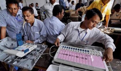 “একটা নয়, ভোট দিতে লাগবে ২টো ইভিএম”-জেনেনিন ভাঙড়ে কেন এমন বিপত্তি?