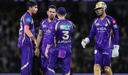 ৫ ম্যাচে ০ জয়! প্লে-অফের লড়াই কি শেষ? KKR-এর সামনে এখন পাহাড়প্রমাণ চাপ