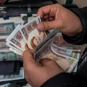 “ভারতের ব্যাঙ্কে পড়ে ৫৬,০০০ কোটি!”-ব্যাঙ্কে বন্দি ইরানের বিপুল অর্থ কি ফিরবে?