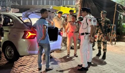 অভিষেক-রুজিরার গাড়ি তল্লাশির নির্দেশ? তৃণমূলের বিস্ফোরক নালিশে মুখ খুলল কমিশন