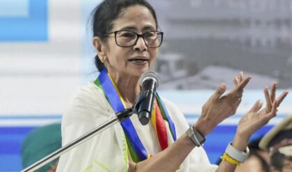 “ইলেকশনের পর সামলাও নিজেকে” -নাম না করে শুভেন্দুকে জেল-হুঁশিয়ারি মমতার