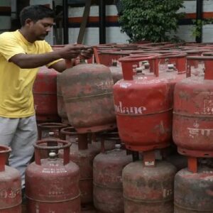 ৫৪৩ থেকে বেড়ে ৮০০? ভোটের মাঝেই লোকসভার আসন সংখ্যা নিয়ে তোলপাড়, কড়া হুঁশিয়ারি কংগ্রেসের! ৫৪৩ থেকে বেড়ে ৮০০? ভোটের মাঝেই লোকসভার আসন সংখ্যা নিয়ে তোলপাড়, কড়া হুঁশিয়ারি কংগ্রেসের!