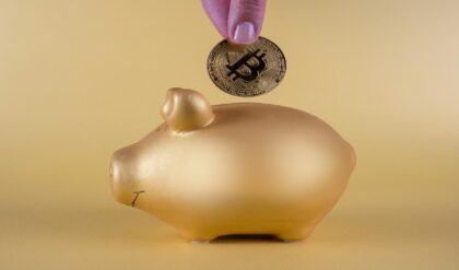 হাতে আছে জমানো পুঁজি? প্রবীণ নাগরিকদের জন্য ব্যাঙ্কের এফডি-র চেয়েও লাভজনক এই সরকারি স্কিম!