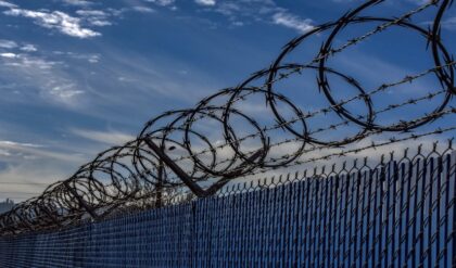 ভারত-বাংলাদেশ সীমান্ত পাহারা নিয়ে গড়িমসি? রাজ্যের রিপোর্ট দেখে ‘অগ্নিশর্মা’ প্রধান বিচারপতি, বড় শাস্তি যুগ্ম-অধিকর্তাকে