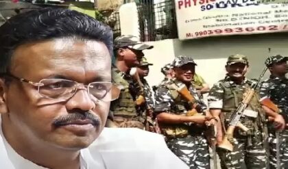 ‘নকশাল আমলের মতো তল্লাশি!’ মধ্যরাতে পুলিশি হানায় মেজাজ হারালেন ববি হাকিম, টার্গেট কি তবে ভবানীপুর?