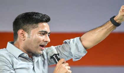 “শাহ সাহেব, একটু ঠান্ডা জল খান!” জগৎবল্লভপুর থেকে কেন এমন পরামর্শ দিলেন অভিষেক বন্দ্যোপাধ্যায়?