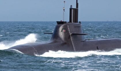 জলের তলায় একটানা ২১ দিন! জার্মানির প্রযুক্তিতে ভারতেই তৈরি হবে ৬টি ‘অদৃশ্য’ সাবমেরিন, তোলপাড় বিশ্ব!