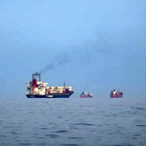 বুলেটের বৃষ্টি উপেক্ষা করে মুম্বাই ফিরল ‘দেশ গরিমা’! মাঝসমুদ্রে ভারতীয় নৌসেনার বীরত্বের রোমহর্ষক কাহিনী