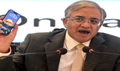 ‘নির্বাচন কমিশন কি নিরপেক্ষ?’ প্রথম দফার ভোট মিটতেই মোদী-কমিশন আঁতাঁতের অভিযোগে সরব বিরোধীরা!