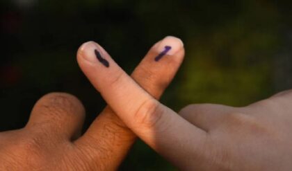 ভোটের বাজারে লক্ষ্মীর ঝাঁপি! প্রথম দফার ২৮% প্রার্থীই কোটিপতি, তালিকায় সবার উপরে কে?