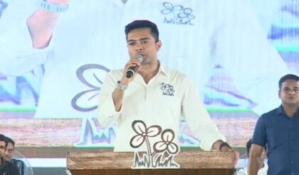 “যাঁরা ফর্ম পূরণ করেও টাকা পাননি…” যুবসাথী নিয়ে বেকারদের বড় সুখবর দিলেন অভিষেক!