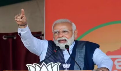 দুর্নীতির ‘ইউনিভার্সিটি’ চালাচ্ছে তৃণমূল? মেদিনীপুরে দাঁড়িয়ে মোদীর মেগা গর্জন, নিশানায় সরাসরি নবান্ন