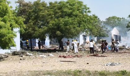 ভোটের আগেই মৃত্যুমিছিল! বাজি কারখানায় ভয়াবহ বিস্ফোরণে মৃত অন্তত ১৭, ১০ কিমি পর্যন্ত কেঁপে উঠল মাটি