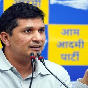 গার্গী কলেজে তাণ্ডব! এবিভিপি-র বিরুদ্ধে ফুঁসে উঠলেন সৌরভ ভরদ্বাজ, এলজি-কে চিঠিতে চরম দাবি!