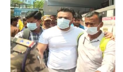 গ্রেফতার হতেই ‘চেনা’ অসুখ! হাসপাতালে গিয়েও শেষরক্ষা হলো না, ইডি হেফাজতেই বেহালার প্রভাবশালী ব্যবসায়ী