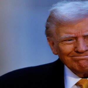 পাকিস্তানে মার্কিন প্রতিনিধি দল! ট্রাম্পের এক বার্তায় বদলে গেল সব সমীকরণ; বড় কোনো যুদ্ধের প্রস্তুতি?