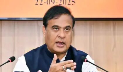 “লক্ষ্মী মাকে কিপ্টে বানিয়ে দিয়েছেন মমতা!”—১৫০০ টাকার লক্ষ্মীর ভাণ্ডার নিয়ে চরম কটাক্ষ হিমন্তের