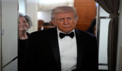 ইরানে ৮ মহিলার মৃত্যুদণ্ড! খোদ ডোনাল্ড ট্রাম্পের হস্তক্ষেপে কি প্রাণ ফিরবে তাঁদের?