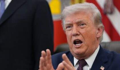 ইসলামাবাদ বৈঠকের আগেই ট্রাম্পের হুঙ্কার! ইরানকে সোজা সাপটা বার্তা, কী চাইলেন ডোনাল্ড?