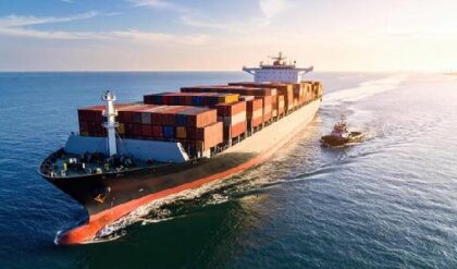 ভারতের বদলে চিনের পথে তেলের ট্যাঙ্কার! জ্বালানি সংকটের আবহে বড় ধাক্কা দিল্লির, অন্তর্ঘাত না কি যুদ্ধ-কূটনীতি?