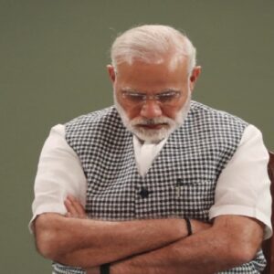 “নির্বাচনী বিধিভঙ্গের অভিযোগ! প্রধানমন্ত্রীর ভাষণ নিয়ে এবার সুপ্রিম কোর্টে মামলা, তোলপাড় দেশীয় রাজনীতি”