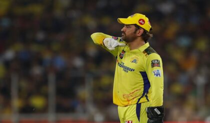 “ধোনি কি মুম্বই ম্যাচেই ফিরছেন? না কি আরও অপেক্ষা? সিএসকে ম্যানেজমেন্টের অন্দরে যা চলছে”