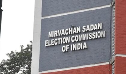 পানিহাটিতে ভোট লুটের ছক? সেক্টর অফিসারের কাণ্ডে তুলকালাম, নজিরবিহীন কড়া পদক্ষেপ কমিশনের! পানিহাটিতে ভোট লুটের ছক? সেক্টর অফিসারের কাণ্ডে তুলকালাম, নজিরবিহীন কড়া পদক্ষেপ কমিশনের!