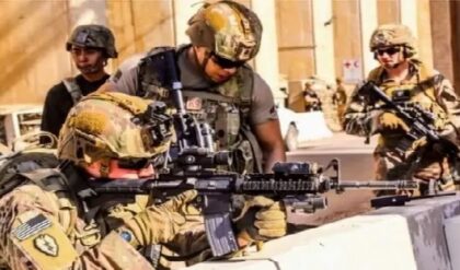 মাঝ আকাশে খেল খতম! ইরানে ভেঙে পড়া যুদ্ধবিমানের দ্বিতীয় পাইলটকেও উদ্ধার করল আমেরিকা মাঝ আকাশে খেল খতম! ইরানে ভেঙে পড়া যুদ্ধবিমানের দ্বিতীয় পাইলটকেও উদ্ধার করল আমেরিকা