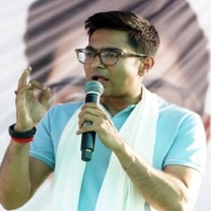 “ভদ্র-শিক্ষিত লোক বিজেপি করে না!” অভিষেক বন্দ্যোপাধ্যায়ের বিষ্ফোরক মন্তব্যে তোলপাড় বঙ্গ রাজনীতি