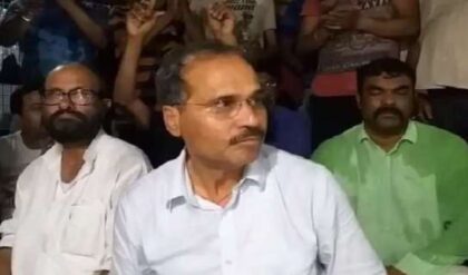 “ঘরে লাঠি-বল্লম রাখুন!” আক্রান্ত ৩ কংগ্রেস কর্মী, ভোট পরবর্তী হিংসা রুখতে চরম নিদান অধীরের