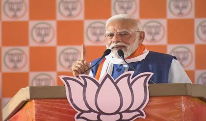 সন্দেশখালি থেকে আরজি কর—মতুয়া গড়ে দাঁড়িয়ে ‘বোনেদের’ কষ্টের হিসেব চাইলেন মোদী! কী বড় প্রতিশ্রুতি দিলেন?