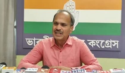 “কংগ্রেস জিতলেই ফোন আসছে আই-প্যাকের!” ভোটের মাঝেই বিস্ফোরক অধীর চৌধুরী, তোলপাড় রাজ্য রাজনীতি