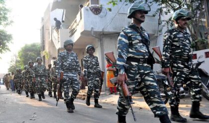 বুধবার দ্বিতীয় দফার মহাযুদ্ধ! দক্ষিণ ২৪ পরগনা কাঁপাবে কত বাহিনী? কমিশনের মেগা প্ল্যান ফাঁস!